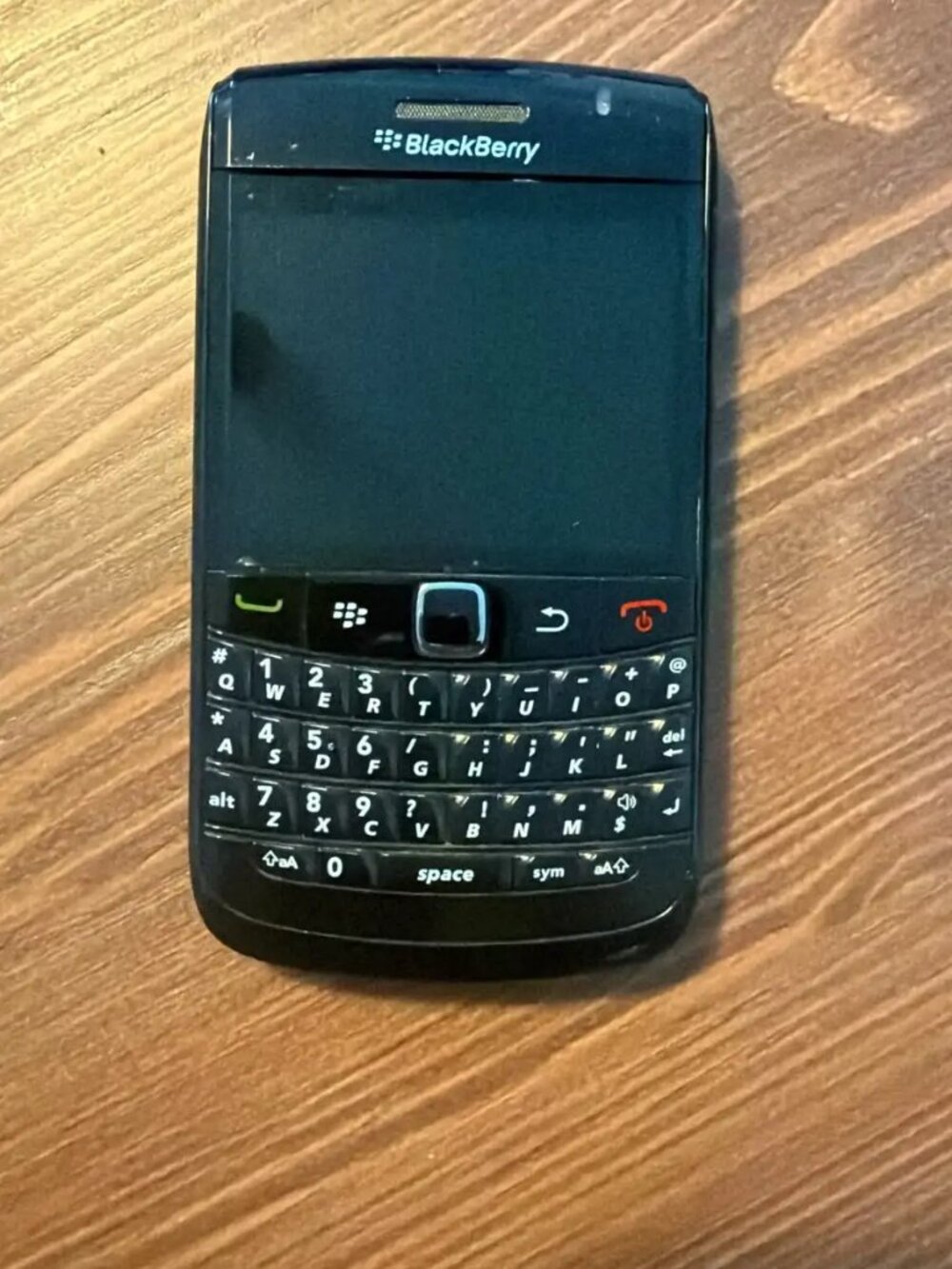 BlackBerry 9780 Classic - FACTORY UNLOCKED - Great Condition